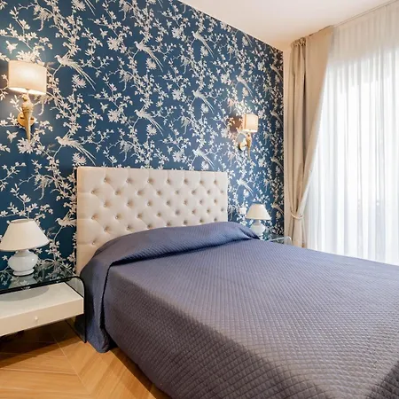 H11 Lumiere D'or Centro サンレモ