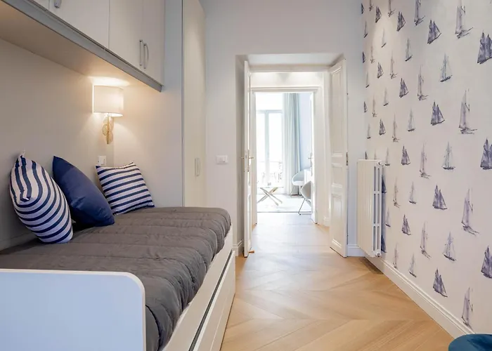 Апартаменты H11 Lumiere D'or Centro