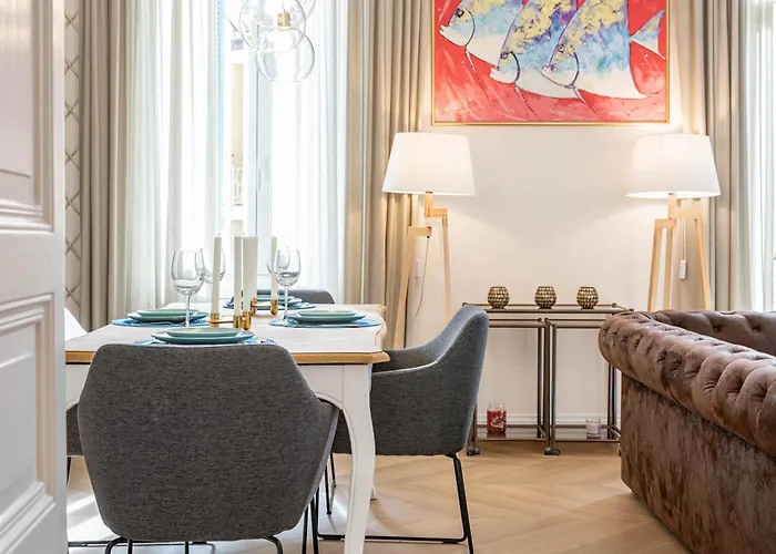 H11 Lumiere D'or Centro Апартаменты